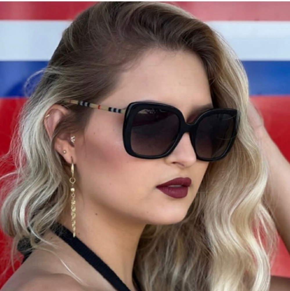 NEW Burberry Sunglasses - Black Burberry Nova Check/Plaid - Picture 6 of 7